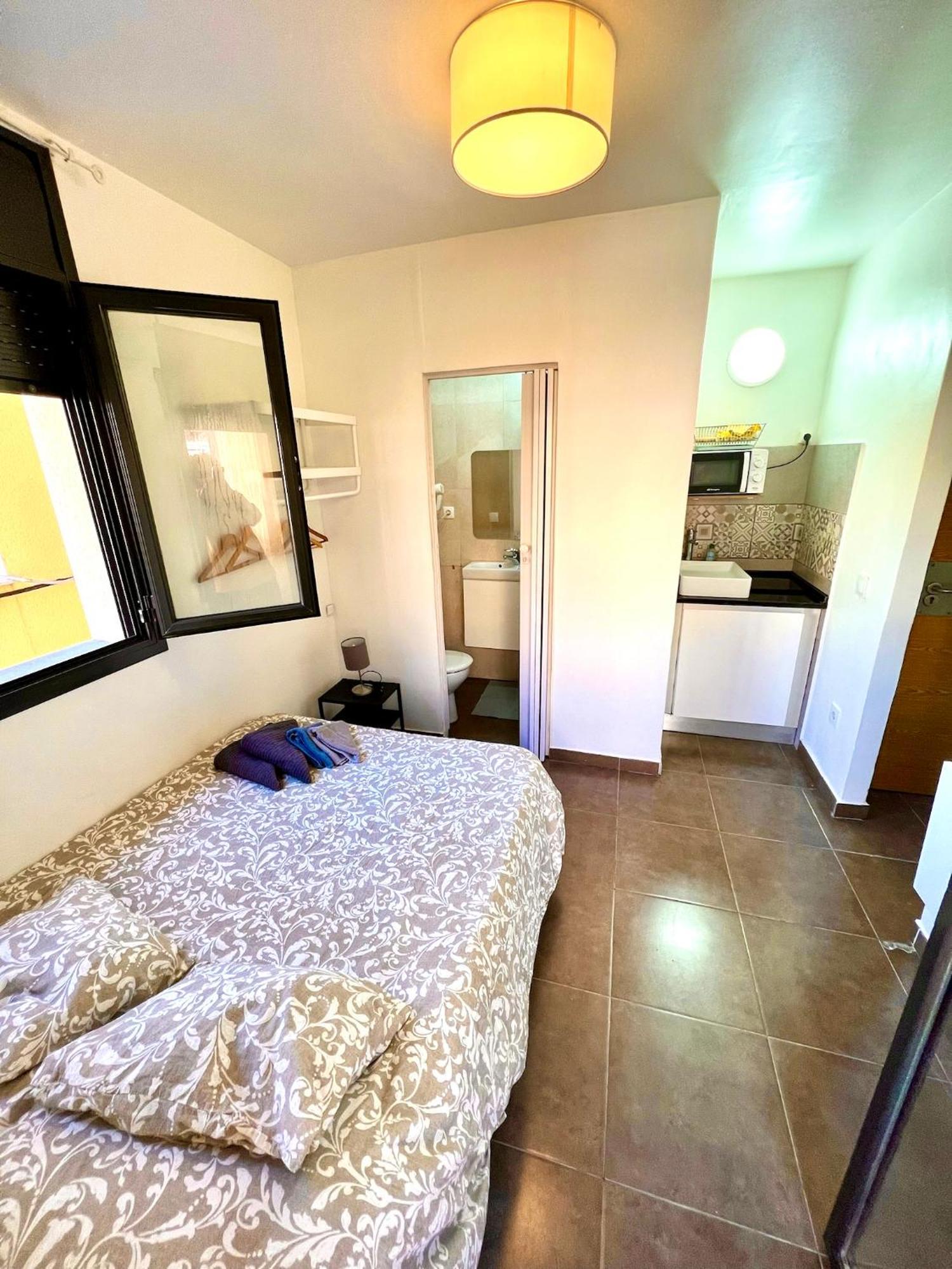 Mt Boutique Suites Y Apartamentos - Adults Only - Mataró Zewnętrze zdjęcie